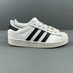 Adidas Kids Size 1 Superstar Shell Toe Sneakers White Black 3 Stripe 789002