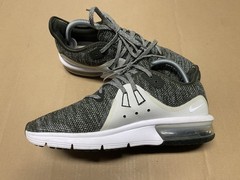 Nike Air Max Sequent 3 White Grey Casual/Athletic Shoes Size 7Y Women’s SZ 8.5/9
