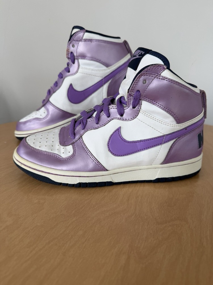 NIKE Dunk High „Grand Purple Metallic“ Size 6.5Y (8W)