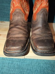 Kids Work Hog Ariat Wide Square Toe Boot Size US 2