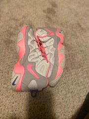 air nike pink grey and blue sz 7y
