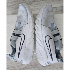 Nike Flex Runner 3 Kids Grey White Slip On Running Shoes DJ6038-010 Size 4Y