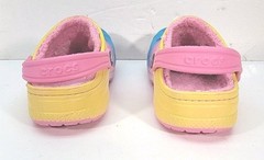 Crocs Rainbow Spray Fur Inside Tie Dye Clogs Kids Size J2 Blue Pink Yellow