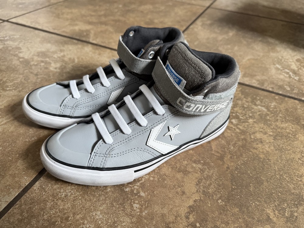 Converse Pro Blaze Strap Hi kids sneaker in Wolf Grey/Storm Wind 658166c