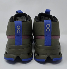 On Cloudhero Mid Waterproof Size Youth 5 Shoe Cherry/Olive NWB