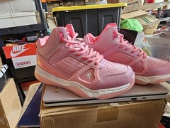 AND1 Assist 6.0 Pink White Low Top Sneakers Kids US 2 Lace Up Non-Marking