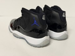 Nike Air Jordan 11 Retro BG Space Jam 2016 AJ11 Concord Bred 378038-003 Sz 5.5Y