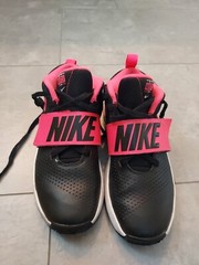 Size 5 – Nike Team Hustle D8 Black and Pink