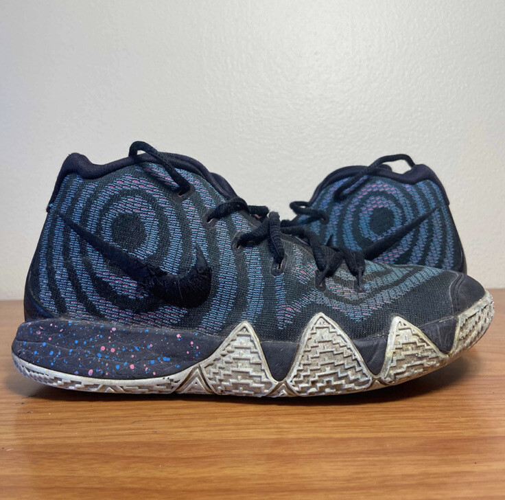 Nike Kyrie 4 GS Blue Black 80’s Decades Pack Size 5y 5 Sneakers AA2897-007