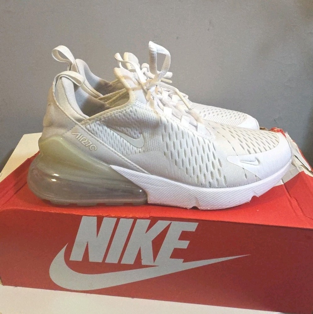 Size 7 (GS) – Nike Air Max 270 Low White Silver