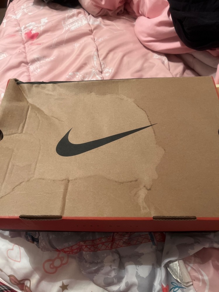 Size 6.5 (GS) – Jordan 11 Retro Low