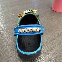 MINECRAFT CREEPER CLASSIC CLOG CROCS, Child’s Size 11.