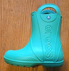 Crocs Handle It Rain Boots Kids J 2 Green Waterproof Pull-On Lightweight