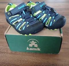 Kamik Boy’s Crab Closed Toe Waterproof Sandals Size:US7 Blue NIB