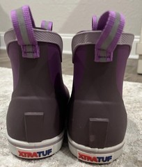Xtratuf Kid’s Ankle Deck Boot – Dewberry/Purple Gumdrop XKAB500Y Size 2M