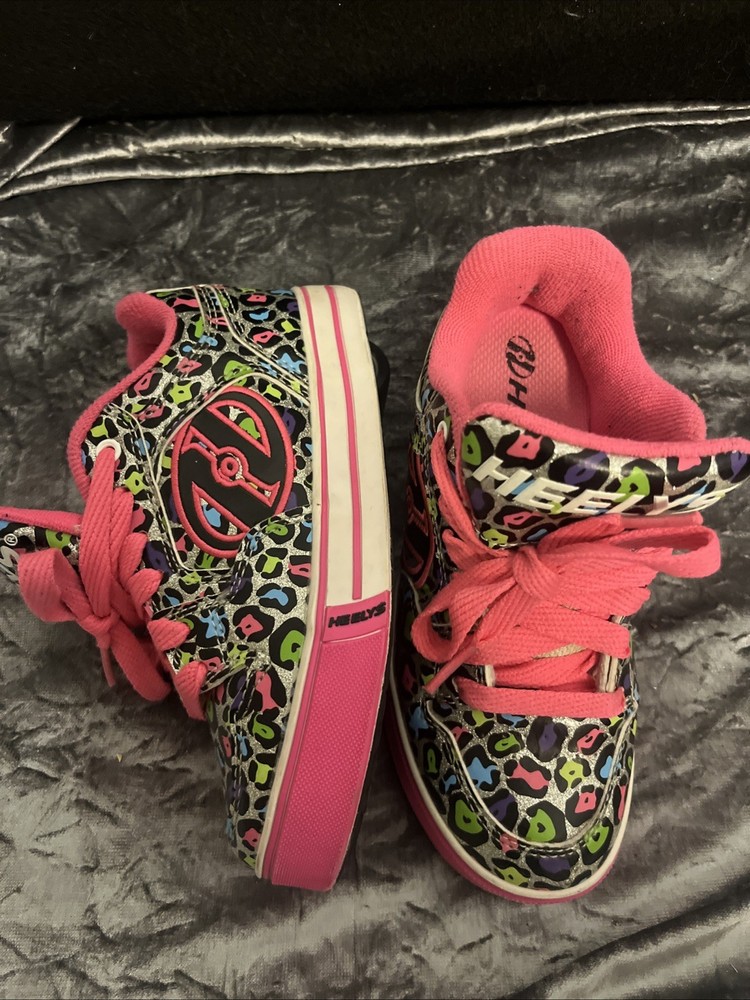 Heelys Pro 20 Nova Roller Shoes – Size 1 Youth – Pink/Silver Multicolor