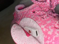 Children’s Size 8 Light Up Shoes – Hot Pink – Rechargeable Via USB