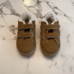 Small Esplar Winter (Little Kid/Big Kid) Size 10 New w/o box, Unworn