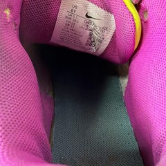 Nike CW5795-700 Youth Size 6Y Air Max 90 Volt Fire Pink Sneaker US As Pictured