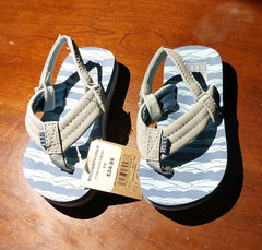 Reef Little Ahi Ocean Flip Flops Blue Gray Sandals with strap Size 3/4 New Tag