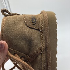 UGG Kids Neumel II Lined Tan Suede Boots 1017320T Sz 7 Boys/Girls