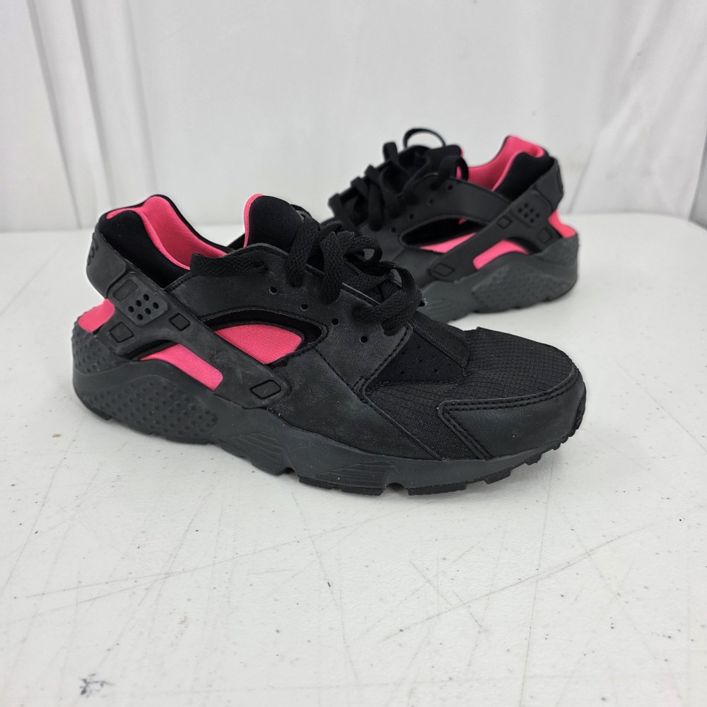 Nike Air Huarache Run Premium Size 6.5 Youth 8 Women’s Black Pink 654275-037