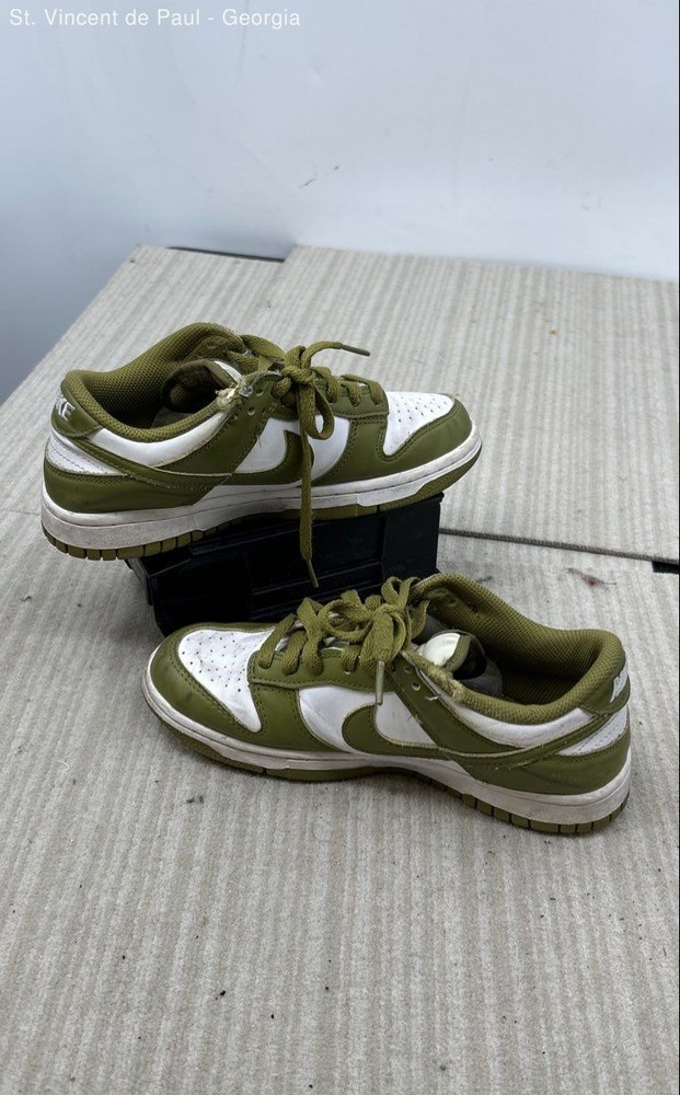 Nike Dunk Low Pacific Moss Grade School FB9109-108 Boys Size 5Y Great Condition