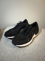 Nike GS Waffle One Grade School Black/White Sneaker Shoe Size 7Y DC0481-001