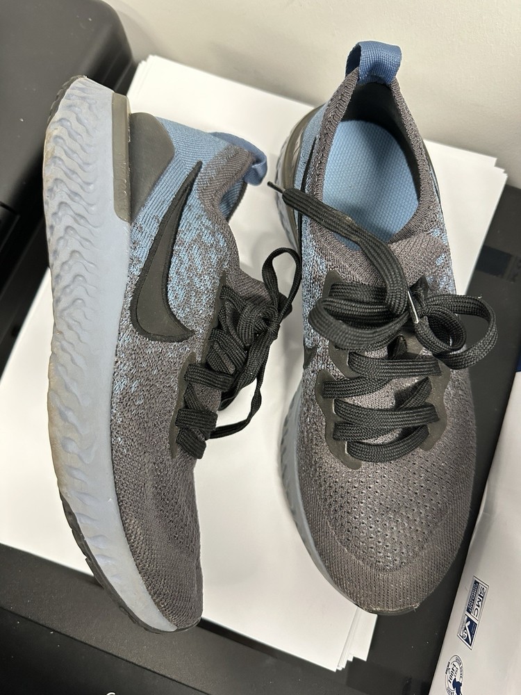 Nike Epic React Flyknit 2 sneakers Thunder Grey/Ocean Fog“ US Sz 5Y Youth 23.5CM