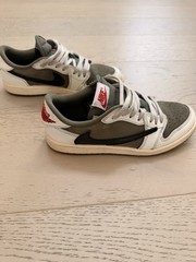 Authentic Nike Air Jordan 1 Low Travis Scott (kids size 3Y).