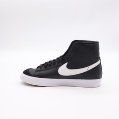 Size 6.5Y – Nike Blazer Mid ‘77 (GS} ‘Black’ | DA4086-002