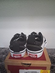 NWT Vans Ward Slip On Canvas Black/White Size 2(TD)