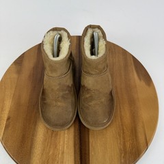 Big Kids Ugg Classic Mini II Chestnut Shearling Lined Comfort Boots Size 2 Y GUC
