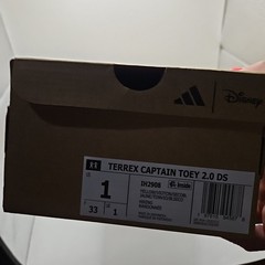 Disney Adidas Terrex Captain Toey Size 1 Kids Sandals Yellow And Blue