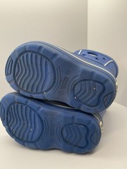 Crocs blue boots size kids 6 / 7 see photos Adorable