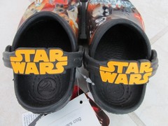 NEW Crocs Star Wars Black & Yellow Clogs Childs Kids Size C 6/7 $34.99