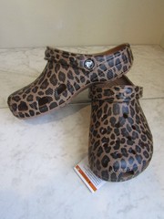 NIB Crocs Classic Animal Slingback Clog Shoes Juniors Size 6 EU 38-39
