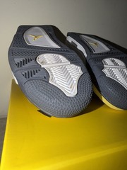 Size 5 (GS) – Jordan 4 Retro 2021 Mid Lightning 408452-700