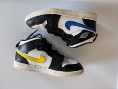 AIR JORDAN RETRO 1 MID CRAYON PACK MULTI COLOR SHOES 640734-052 Size 3y EUC