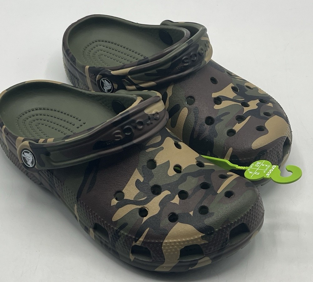 Crocs Camo Camouflage Print Classic Clog Shoes Junior Youth Size 4 (J4) – New!