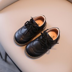 Children’s Leisure Beanstalk Student Sports Board Comfortable Leather Shoes