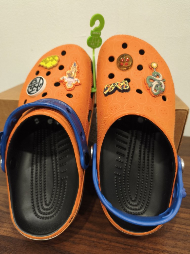 Crocs Classic Dragon Ball Z Goku Clog Orange Big Kids Size 6 (J6)