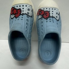 Native Hello Kitty Kids US 10 Blue/White/Red/Black Low Top Slip-On Casual