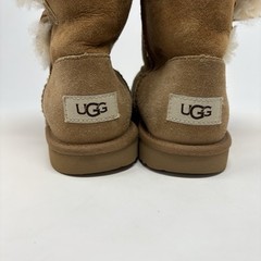 UGG – Bailey Button II „Big Kids“ Sz 3 Girls
