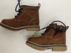 NWT CHILD’S Size 7 M EDDIE BAUER BOOTS BROWN