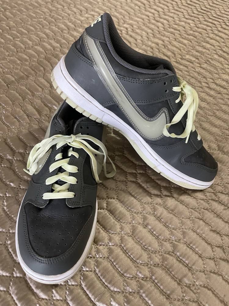 Nike Dunk low yth 7, “Halloween Glow in the Dark” athletic shoes. gray leather