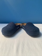 Kids Birkenstock Clogs Size 27