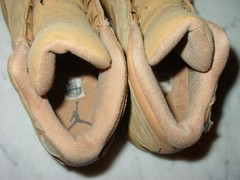 2017 Nike Air Jordan Retro 13 „Wheat 2017“ Gold Youth Shoes! Size 3Y Sold As Is!