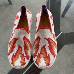 Rothy’s The Kid Red, Yellow White Flames Knit Washable Slip On Sneakers Size 2
