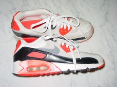 2014 Nike Air Max 90 White „Infrared“ Running Shoes! Size 6.5Y Sold As Is!